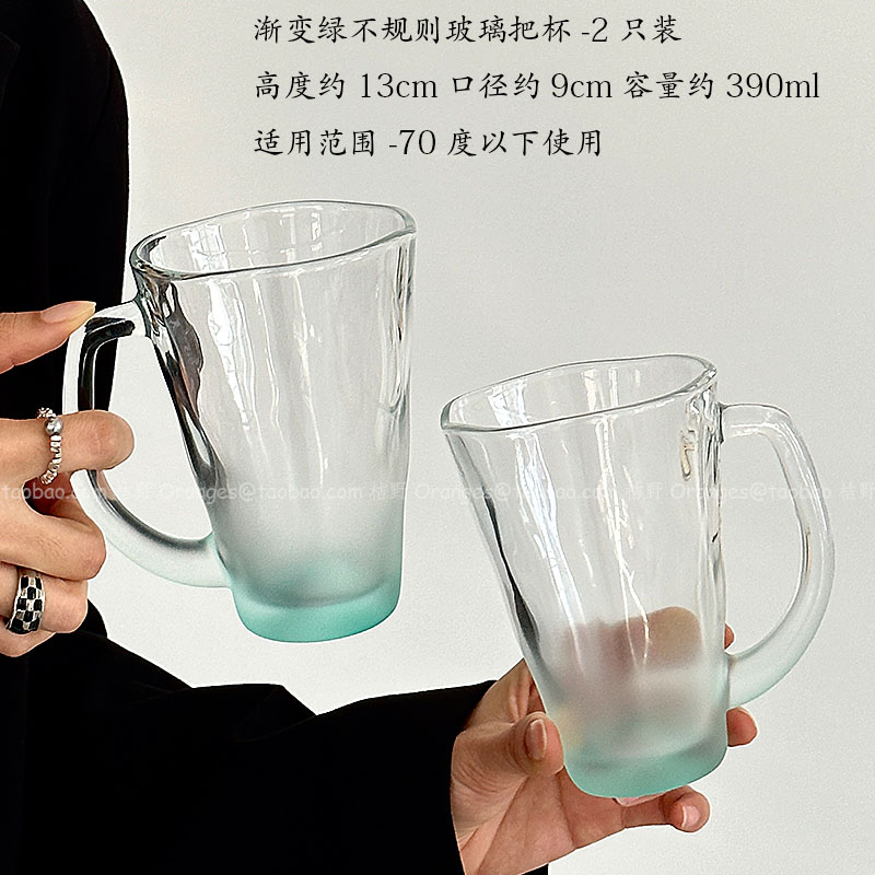 正确握红酒杯的姿势，你get到了吗？绝不让你在酒会上出糗！