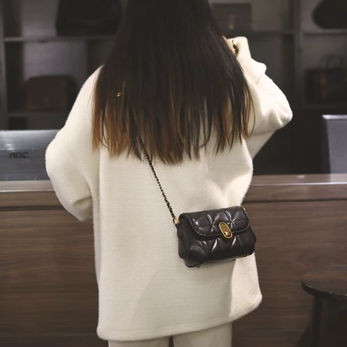 Гонконгская белая сумка Mysea White Women 2024 Новая популярная частотная взрывчатая женское лето