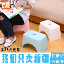 Xinjiang Ge Department store Japanese-style creative fashion plastic stool Childrens stool Bath stool Shoe stool small board