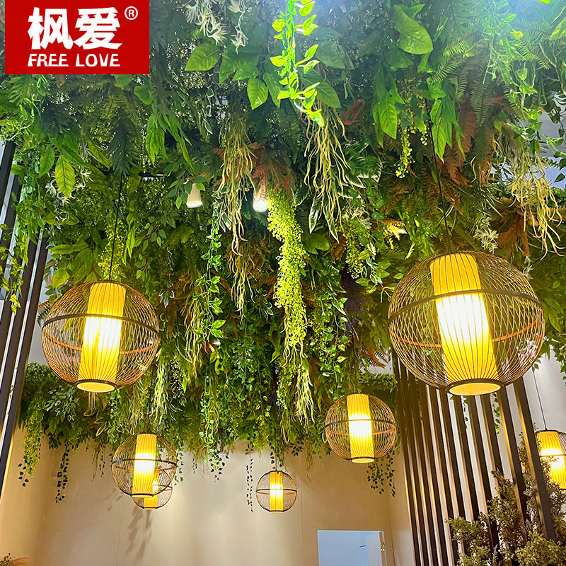 Simulated Plant Ceiling Decoration, Green Plant Art on the Ceiling, Floral Green Leaf Landscaping, Plastic Artificial Flower Vines for Indoor Shading Simulated Plant Ceiling Decoration, Green Plant Art on the Ceiling, Floral Green Leaf Landscaping, Plastic Artificial Flower Vines for Indoor Shading