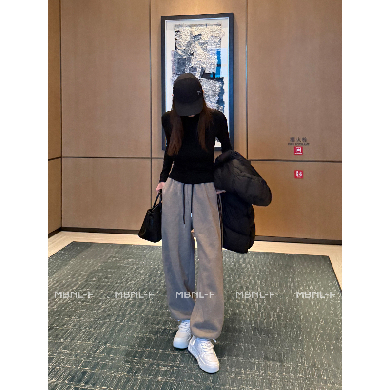 Clearance Sale "Three-Stripe Curved Hem Sweatpants" Elastic Waist Loose Wide-Leg Sweatpants Qin Lei Xm-Xkz9702