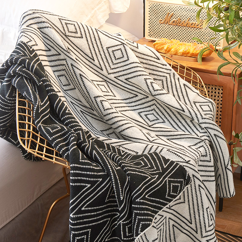 Nordic Wind Leisure Small Hair Blanket Air Conditioning Quilt Black & White Grey Folk Sleeping blankets Sleeping Blankets Living-room Sofa Blanket blanket