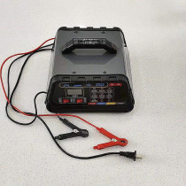 Automotive battery charger 12V24V high power full self - parking car automatic general - purpose charging machine
