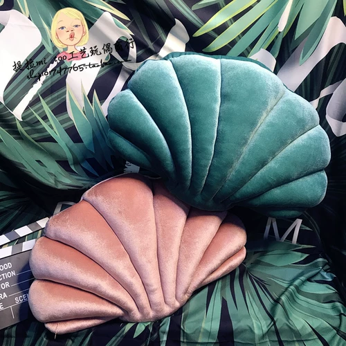 Выход бархатной оболочки подушки Fra*c.. Та же подушка офисная сеть подушки северной европейской ветровой кровати обратно с сердечником