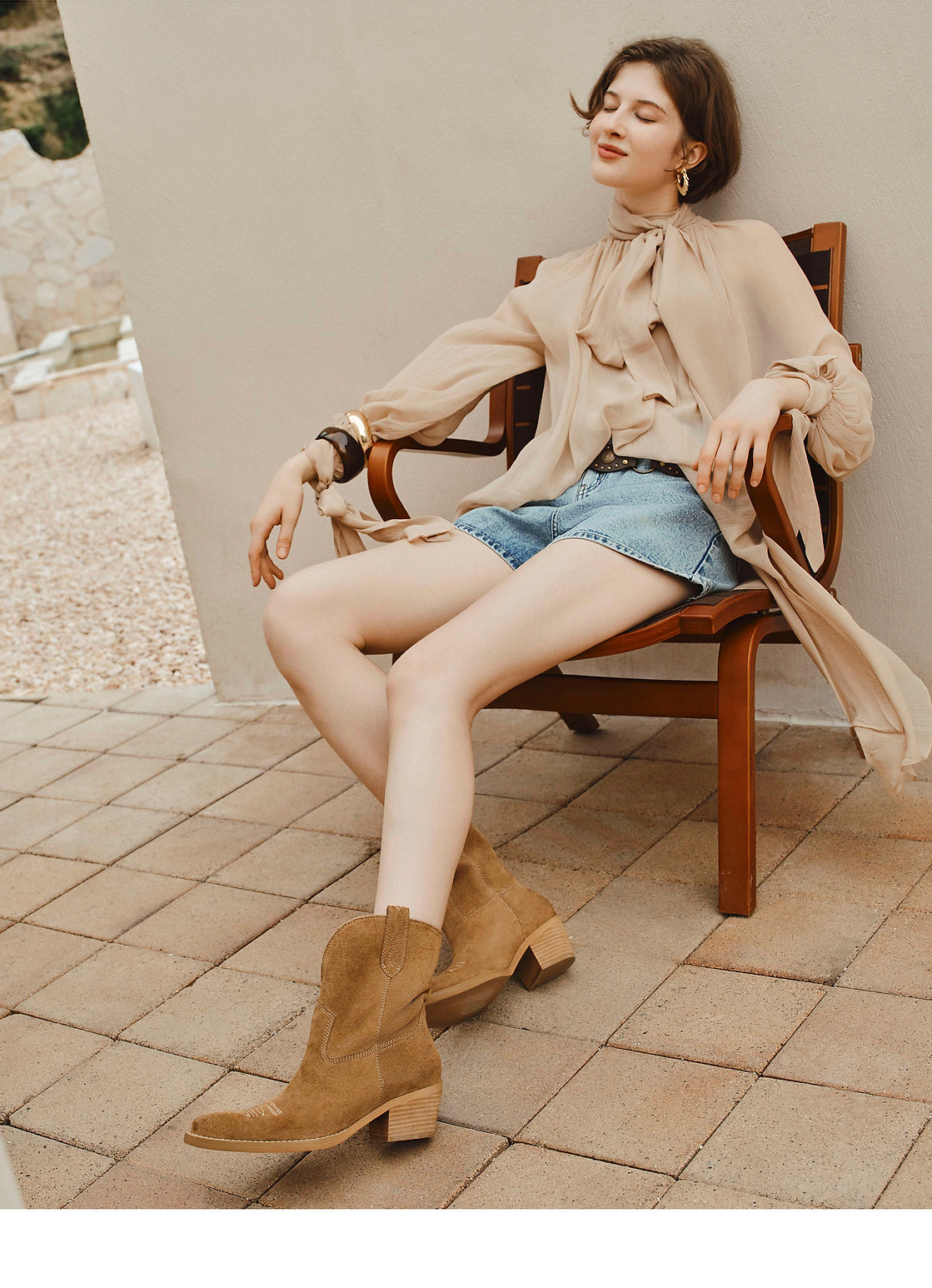 Западные Boots 73hours女鞋旷野玫瑰冬季新款尖头西部牛仔靴女游牧风显瘦短靴子