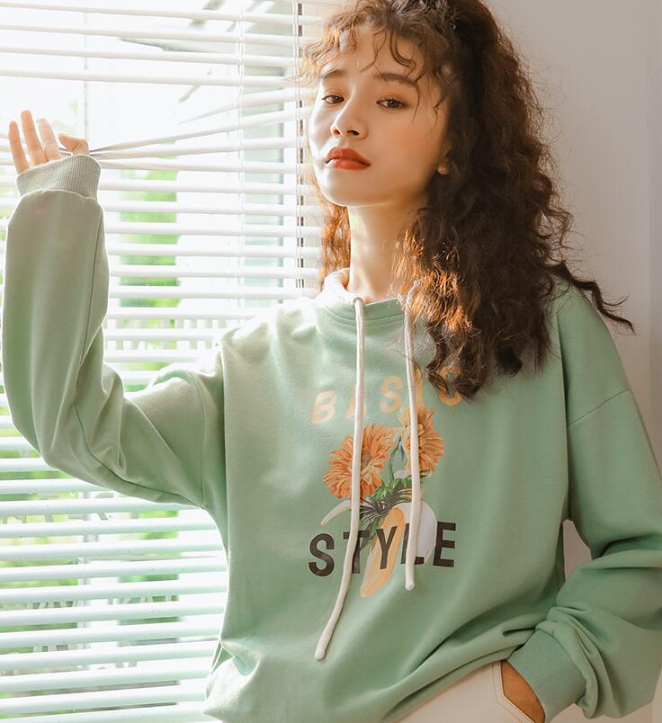 美到犯规的卫衣,靓丽的印花一见倾心