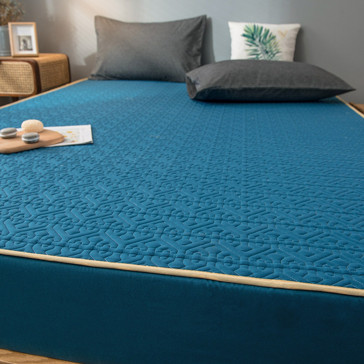 Натяжная простыня None 1.5m