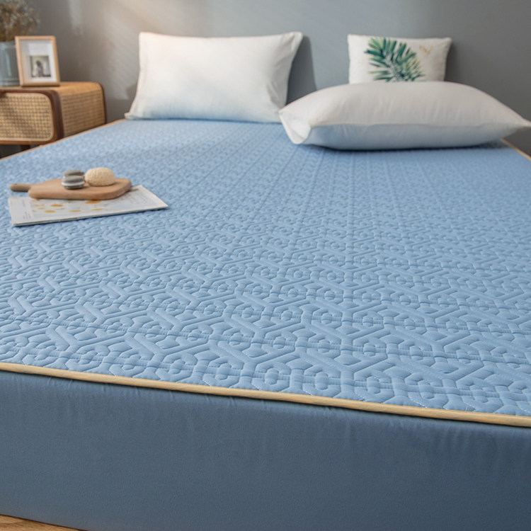 Натяжная простыня None 1.5m