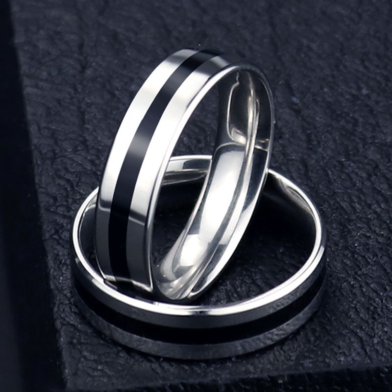 Korean version black and white titanium steel ring men single index finger ring personality tide male ring tail ring tail bully student ring