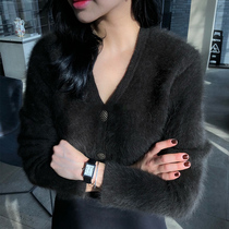 Black V - collar sweater coat woman 2022 autumn and winter new knitte jersey mark sea shorter winter