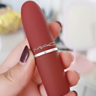 MAC小辣椒豆沙色口红