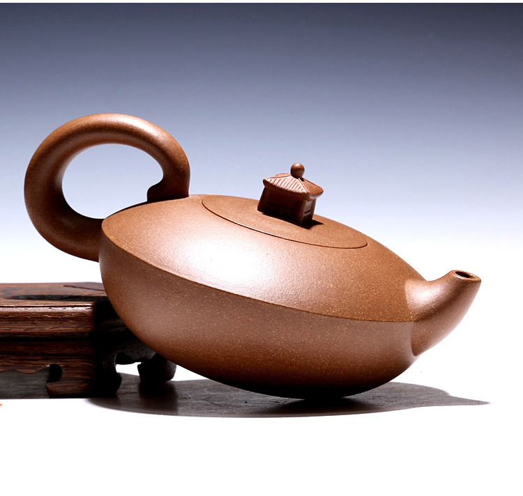 Shadow enjoy famous TaoJianChun 】 all hand it yixing teapot gold old mud butterfly pot of 350 c