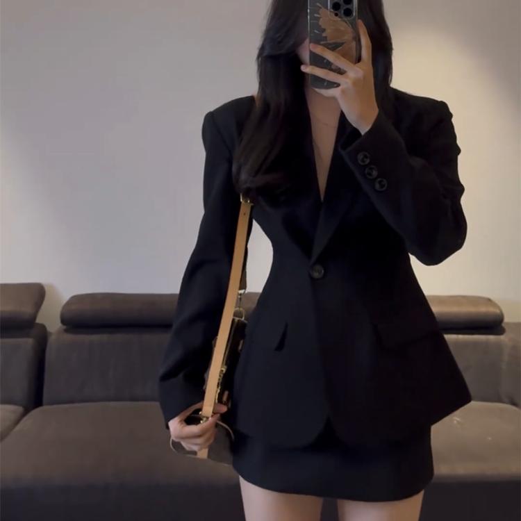 Корейский стиль в дизайне одежды, черный пиджак на талии, высококлассный стиль, повседневный профессиональный темперамент, тонкие костюмные брюки