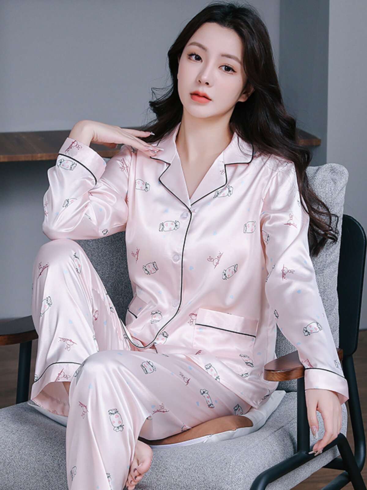 Women's Plus Size Summer Pajama Set – Ice Silk Long Sleeve Top & Pants, Cute Lightweight Lounge Wear, Breathable Sleepwear