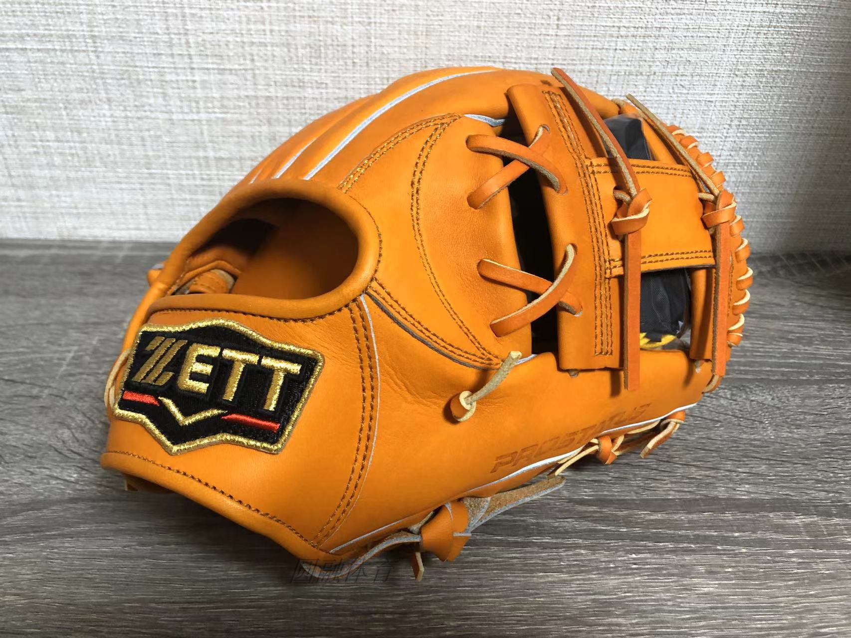 (ROUND MELT SPORTS) ZETTO PRO Series soft-style second-softball hitting baseball gloves BRGB30060 this palace