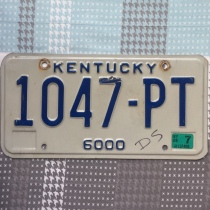 US License plate Kentucky Kentucky 1047-PT Interior cabin collection Highway tin painting decoration