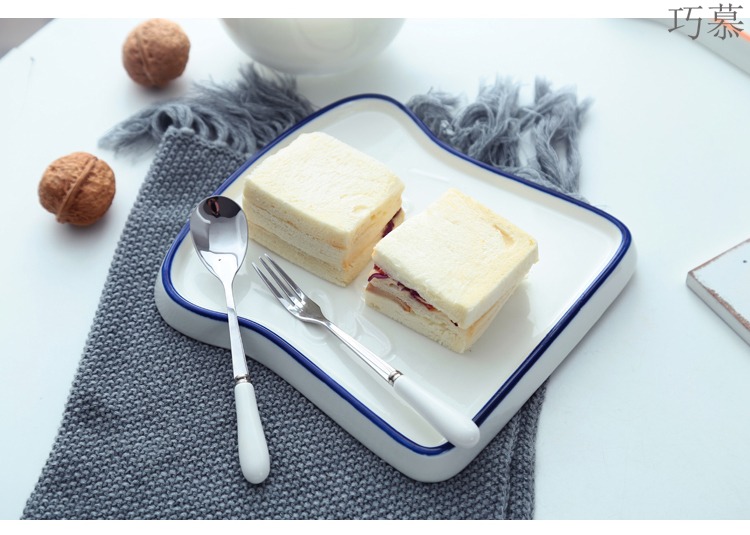 Qiao mu ins posed light breakfast food plate ceramic household toast bread plate Nordic cake dessert plate abnormity