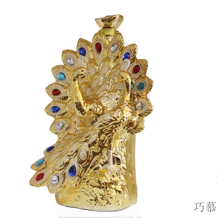 Qiao mu jingdezhen ceramic seal terms bottle gilded peacock train 3 3 jin jin decoration craft liquor