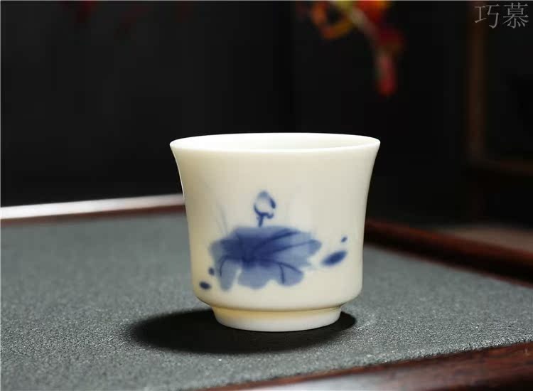 Qiao mu 1 two wine cup Chinese ceramic small single cup liquor cup traditional household KaiKouBei celadon noggin