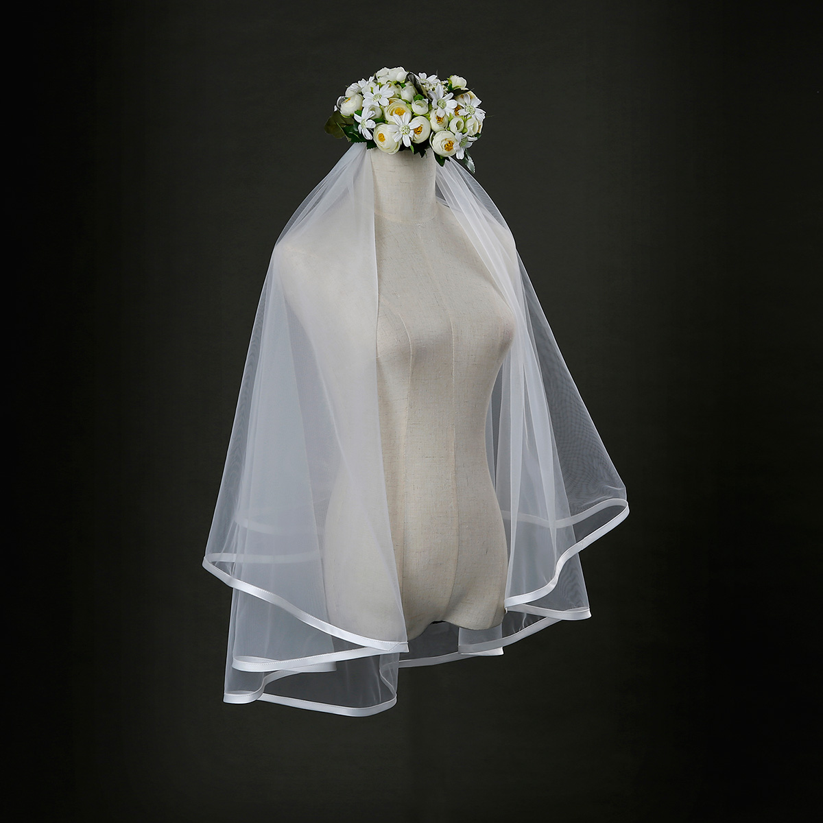 Luo Ting Man yarn 2021 new wedding light wedding travel satin bread edge double-layer high-end bridal veil