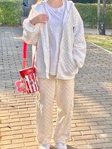 2022 spring new Korean version of the waffle jacket design sense niche loose casual small fragrant wind baseball uniform women