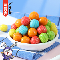 Mosaic candy Watermelon bubblegum chewing gum Post-80s nostalgia post-90s childhood old-fashioned childrens casual snacks