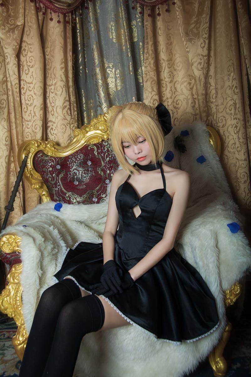 товар из китая 黑saber连衣裙命运之夜fate吾王阿尔托利亚cosplay女装礼服