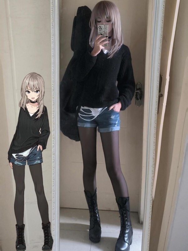 Crying Girl Band Kawauchi Momoka Cosplay Casual Knit Sweater with Ripped Top and Shorts Set