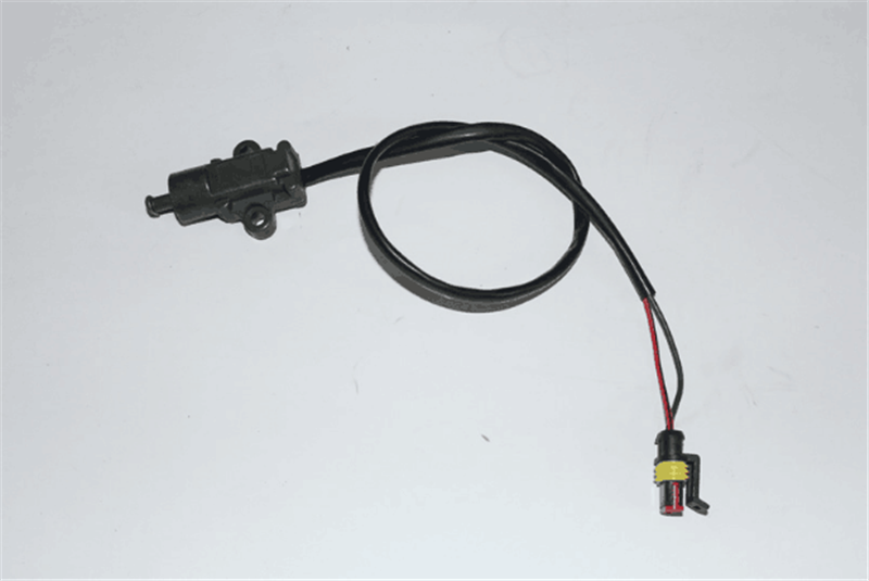 Suitable for Qianjiang Jinpeng TRK502 BJ500-A side brace single brace flameout switch