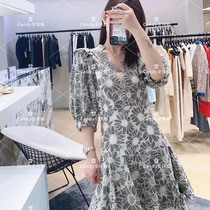 sandro21 spring summer small fresh daisy with ruffled foam sleeves A character short skirt with dress SFPRO01650