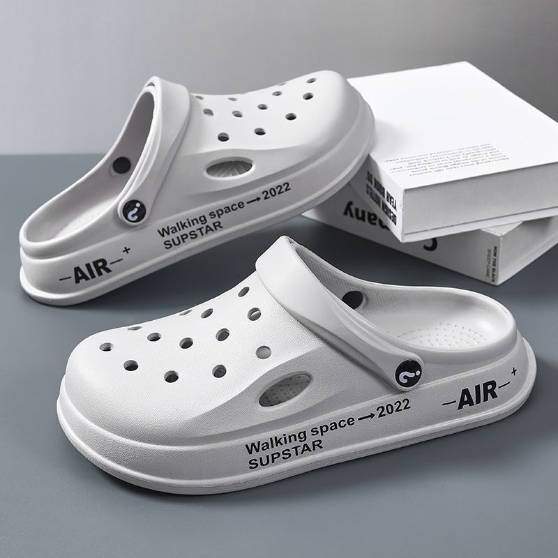 Croc Shoes for Men, 2023 New Summer Thick-Soled Slippers, Closed-Toe Sandals, Non-Slip Casual Soft-Soled Beach Shoes for Men Croc Shoes for Men, 2023 New Summer Thick-Soled Slippers, Closed-Toe Sandals, Non-Slip Casual Soft-Soled Beach Shoes for Men