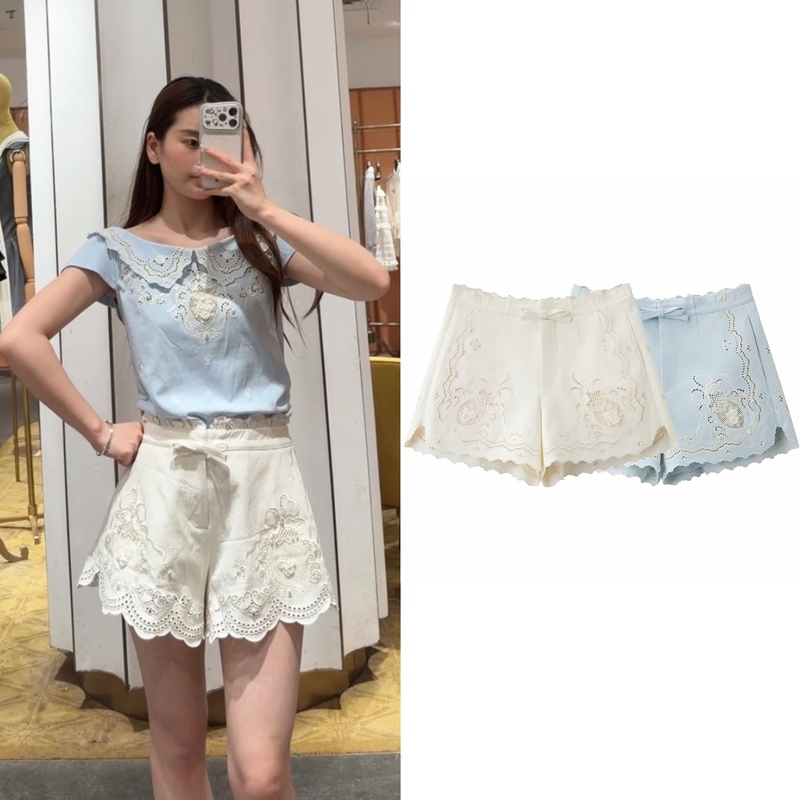 In-Stock Lafijia 2026 Summer Rococo Hollow-Out Embroidered Beaded Shorts Casual Pants for Women Lf26X41Sp256