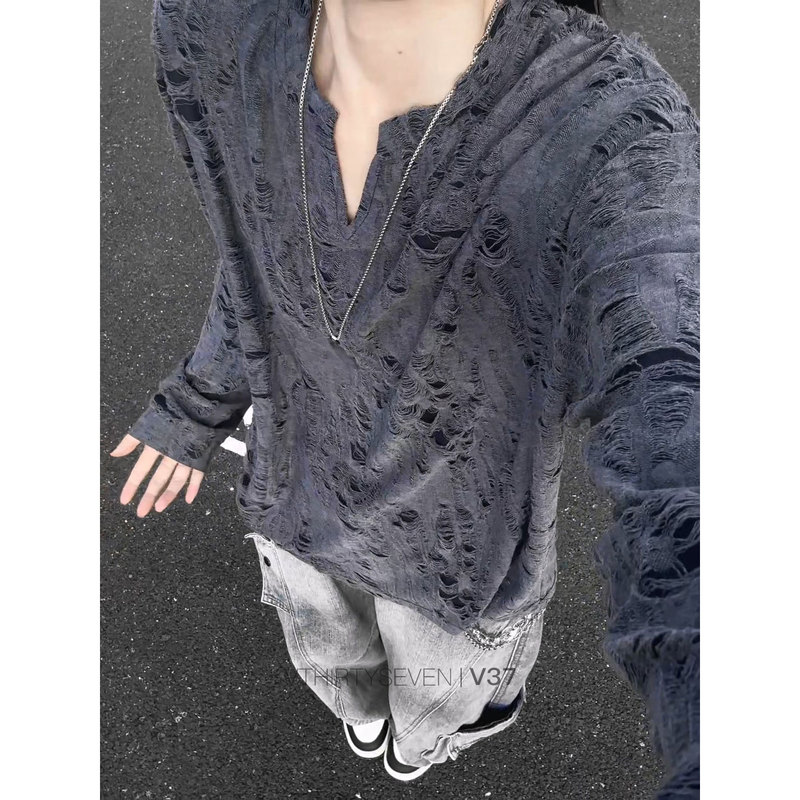 High Street Distressed Subculture Hollow-Out T-Shirt for Men, Early Autumn Low-Neck Short-Sleeve Wasteland Style V-Neck Long T-Shirt, Old Money ins Style Top