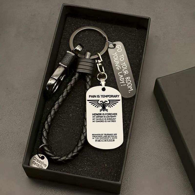 Warhammer 40K Merchandise Keychain Space Marines Imperial Eagle Game Memorabilia Pendant Keychain Warhammer 40K Merchandise Keychain Space Marines Imperial Eagle Game Memorabilia Pendant Keychain