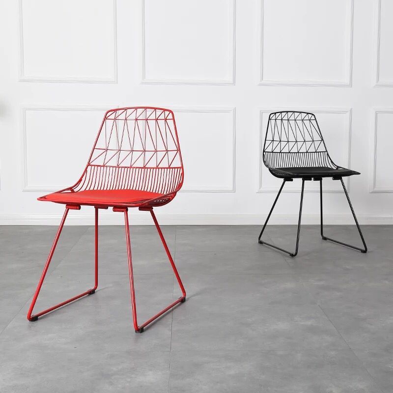 Creative hollow industrial wind design iron wire chair Nordic fashion restaurant chair Metal backing chair
