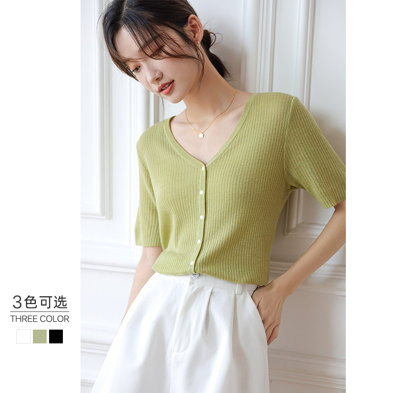 V-neck knitted short-sleeved cardigan jacket women's 2022 summer new slim thin section avocado green ice silk black and white T-shirt top
