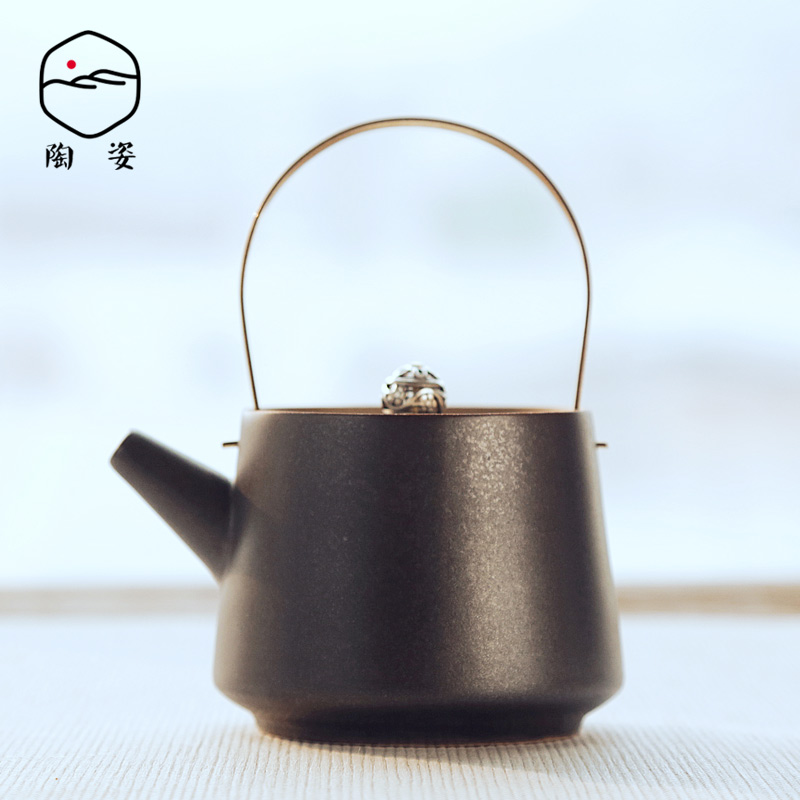 Ceramic teapot TaoZi rust up kung fu, black pottery glaze girder pot of Japanese zen tea restoring ancient ways