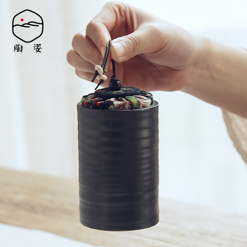TaoZi caddy fixings small ceramic seal tank mini tea pot portable travel box of pu 'er tea tea storage warehouse
