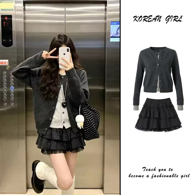 Korean Style Gray Fake Two-Piece Knit Sweater Set for Women 2026 Spring and Autumn Hot Girl Plaid Short Skirt Top Two-Piece Set