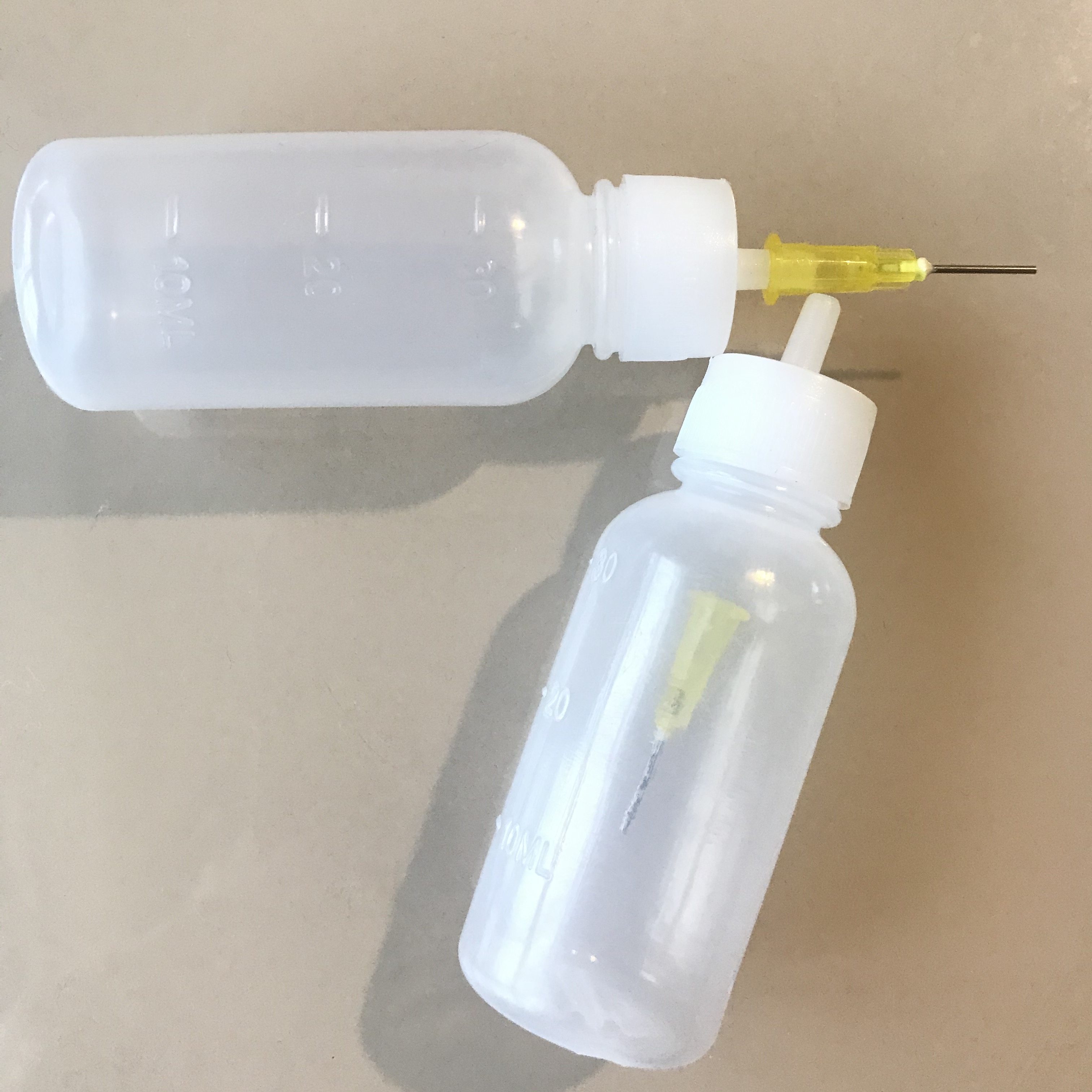 Dispensing bottle Plastic bottle glue pot Dispensing pot POINTED mouth pot SMALL oil pot 100 30 50ML jam bottle