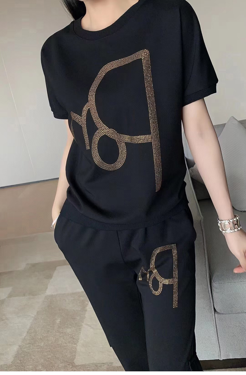 C8792 2000K ĐỒ BỘ NỮ JIARELA CẢ BỘ 2 MÓN MÙA HÈ TRÔNG TRẺ HƠN TUỔI THỜI TRANG NỮ G05 SẢN PHẨM MỚI