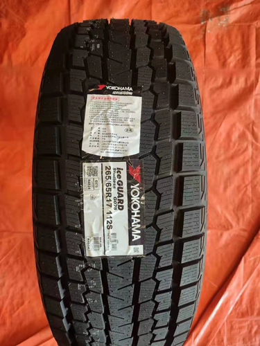 24 -Year Youke Haoma 255/55R19 Импортирован 265/50R20 Days 285/50R20 Yokohama Snow Tire
