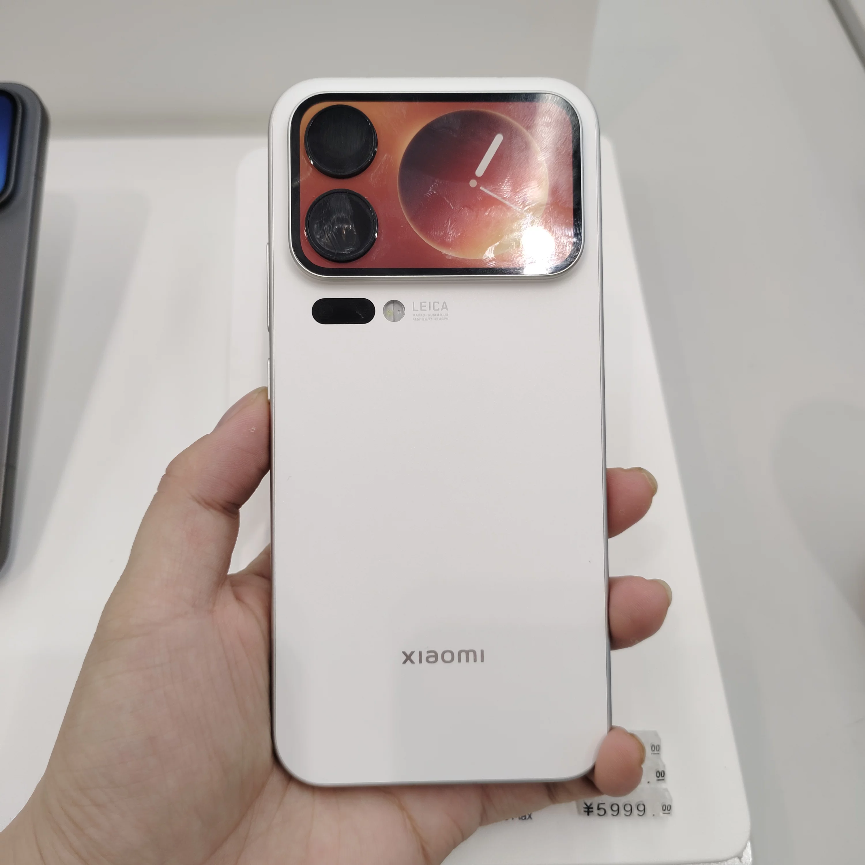Xiaomi 17 Pro новая модель с большим экраном на задней панели, большая батарея, двойной экран, холодная система охлаждения Leica