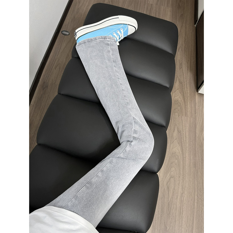 Smoke Gray Straight-Leg Jeans for Men, American High Street Style, Cleanfit, Slightly Flared Long Pants, Slim Fit Vibe, Curved Pants Smoke Gray Straight-Leg Jeans for Men, American High Street Style, Cleanfit, Slightly Flared Long Pants, Slim Fit Vibe, Curved Pants