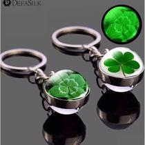 Luminous four-leaf clover key chain luminous lucky crystal ball car key chain Irish St. Patricks Day gift