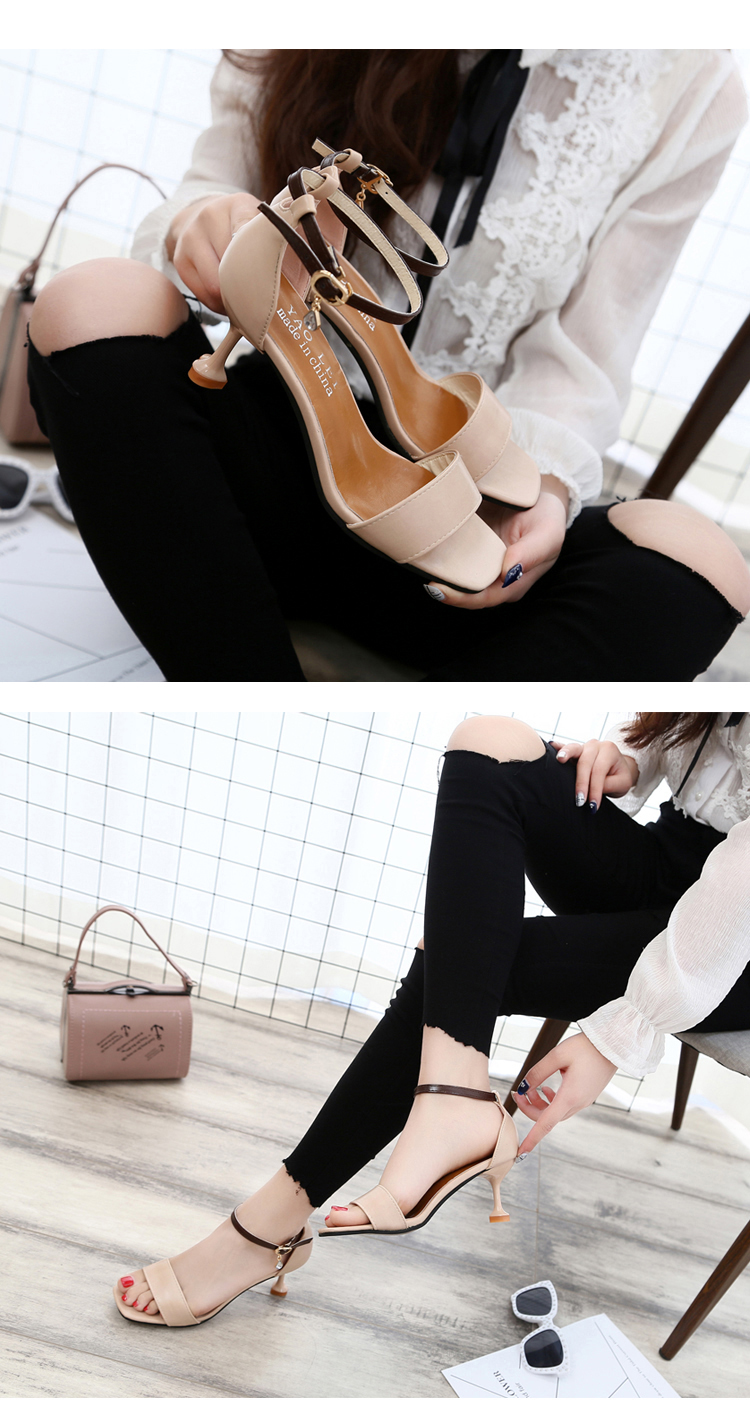 Giày cao gót đế vuông đế xuồng châu Âu sandal cao gót màu nude 2018 hè mới khóa thời trang mới với giày nữ sandal vento