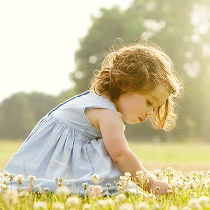 乐贾母婴的LOGO