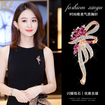 Crystal brooch high-end female exquisite temperament rose pin niche design sense Joker coat corsage decoration accessories