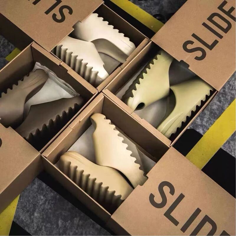 Large Size Coconut Slippers for Men and Women, Couple's Slip-On Sandals for Summer, Outdoor Wear, Thick-Soled, Non-Slip, Home Use, with a Soft and Comfortable Feel