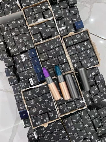 Итальянская помада kiko ripstick rongt